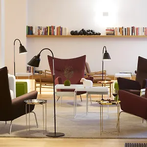 **** Hotel 9hotel Republique France